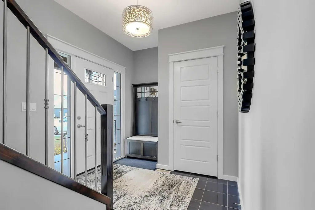 138 Lalor Drive Red Deer AB T4R 0R5