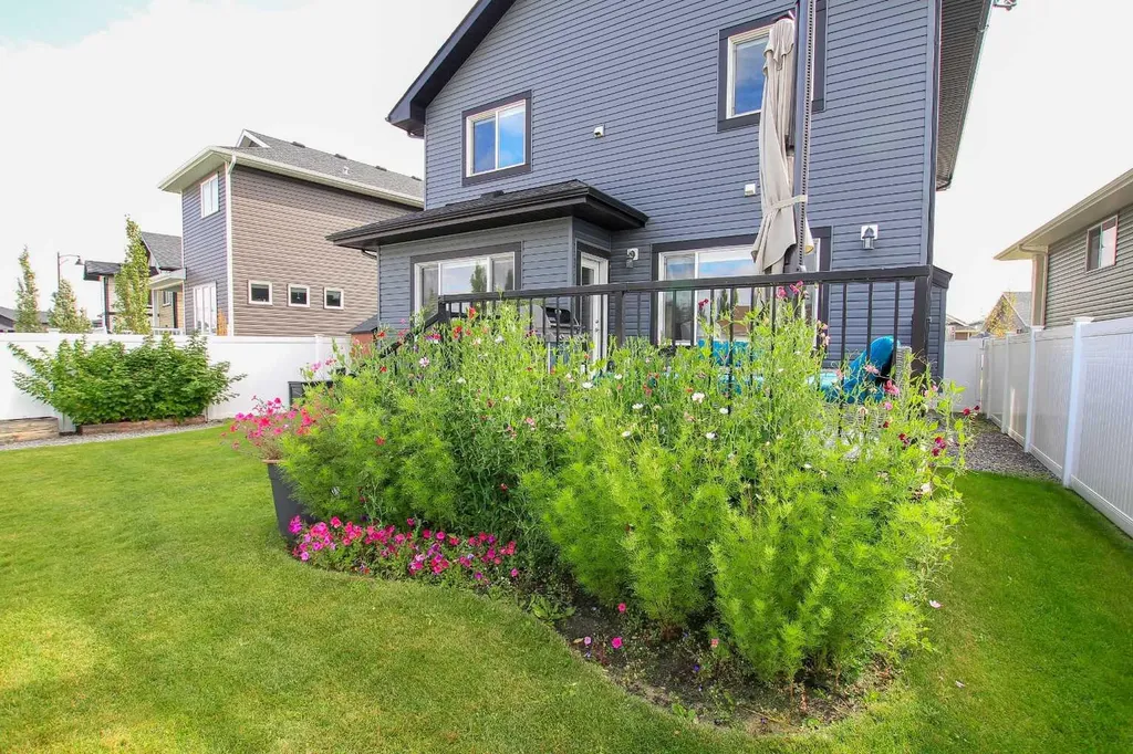 138 Lalor Drive Red Deer AB T4R 0R5
