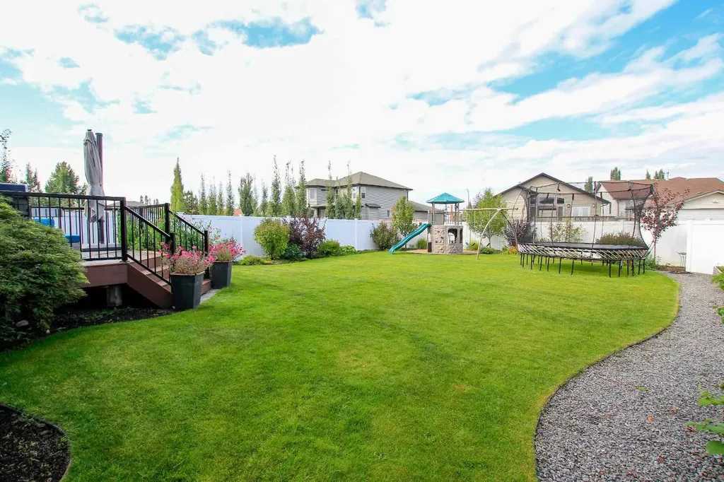 138 Lalor Drive Red Deer AB T4R 0R5