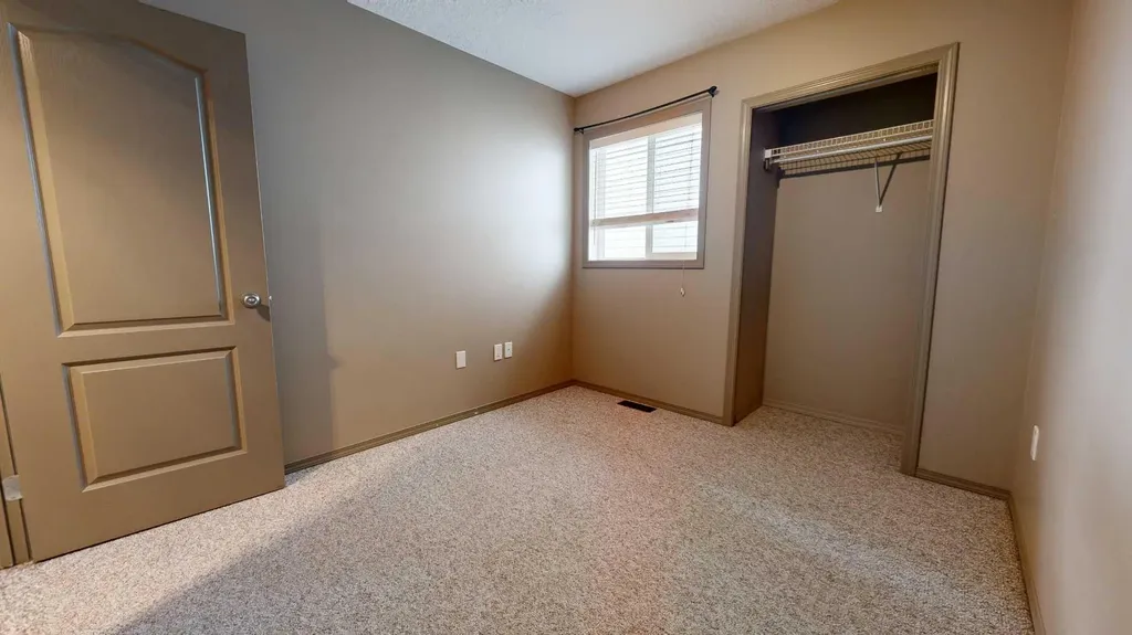 6322 88a Street Grande Prairie AB T8W 2V3