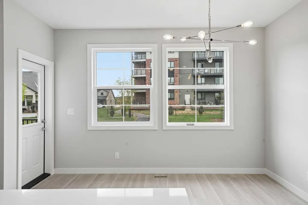 201 Cooperswood Green SW Airdrie AB T3B3Y6