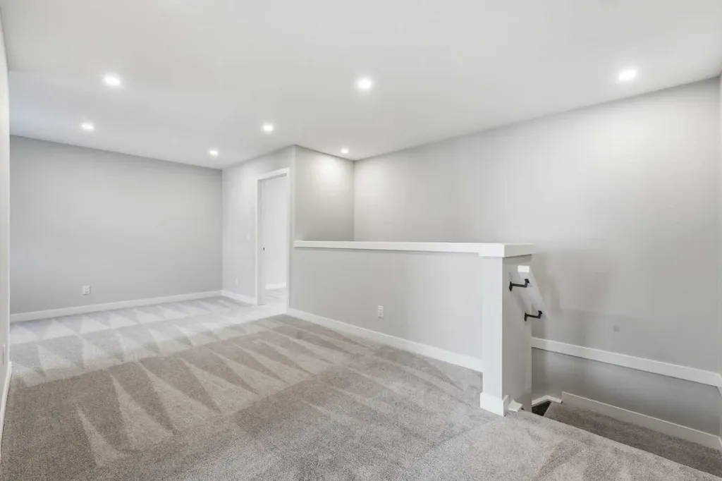 201 Cooperswood Green SW Airdrie AB T3B3Y6