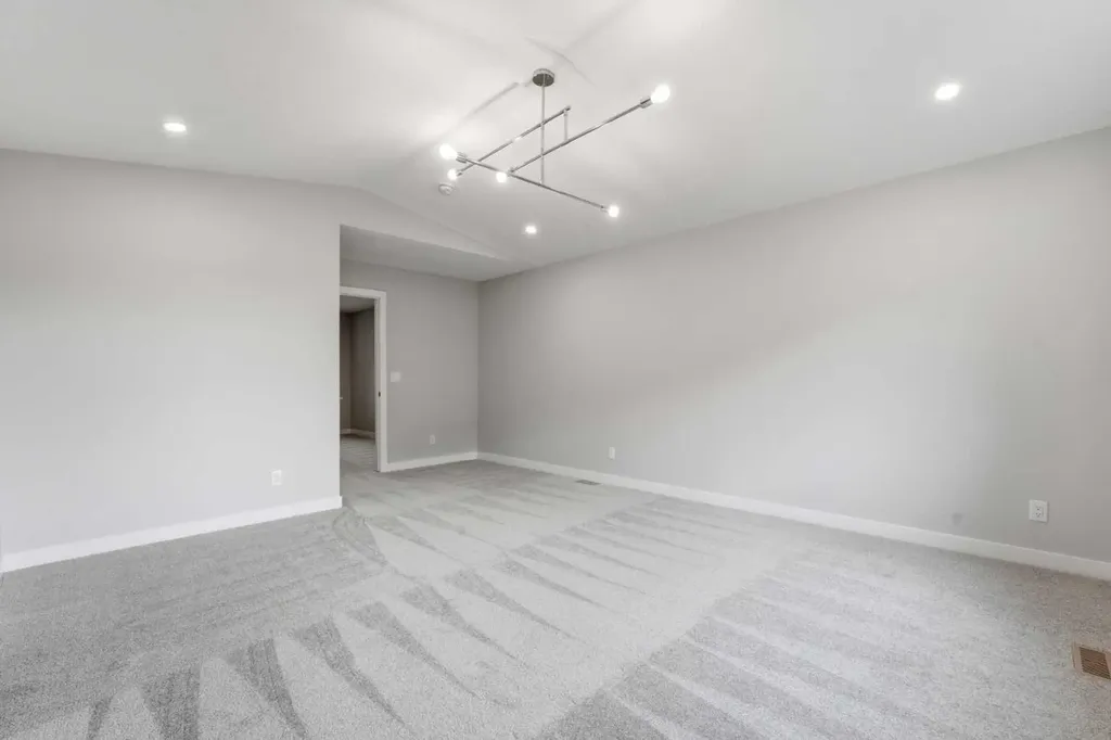 201 Cooperswood Green SW Airdrie AB T3B3Y6