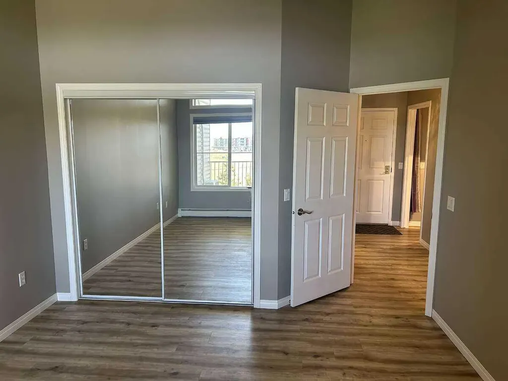 305 1 Avenue NW Airdrie AB T4B 2M5