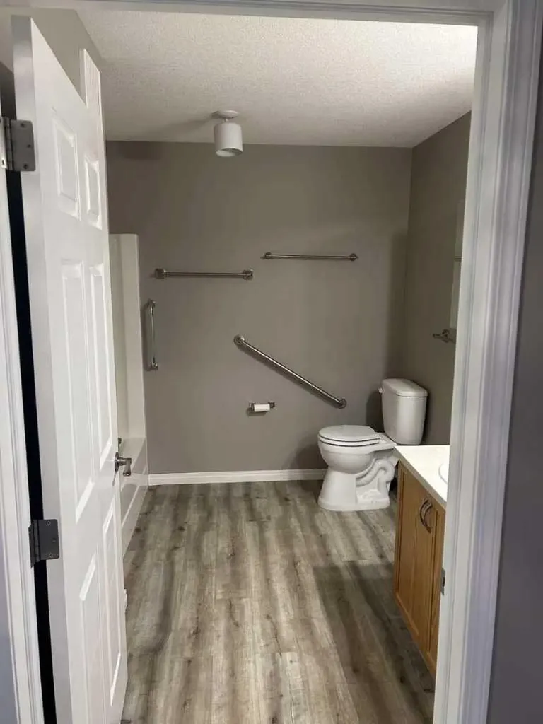 305 1 Avenue NW Airdrie AB T4B 2M5