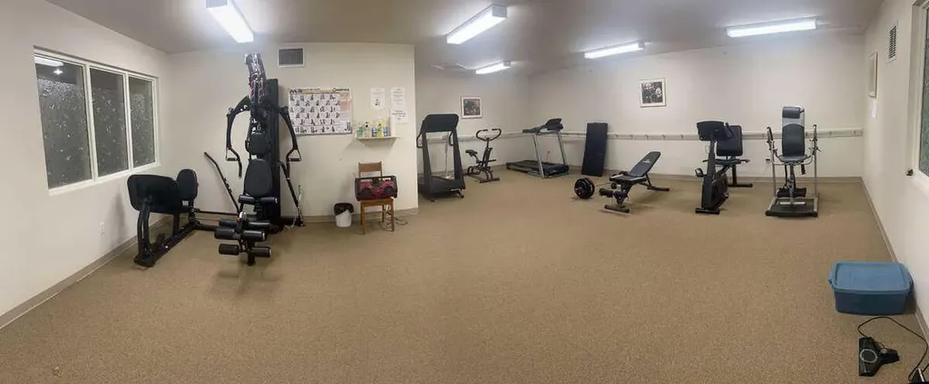 305 1 Avenue NW Airdrie AB T4B 2M5