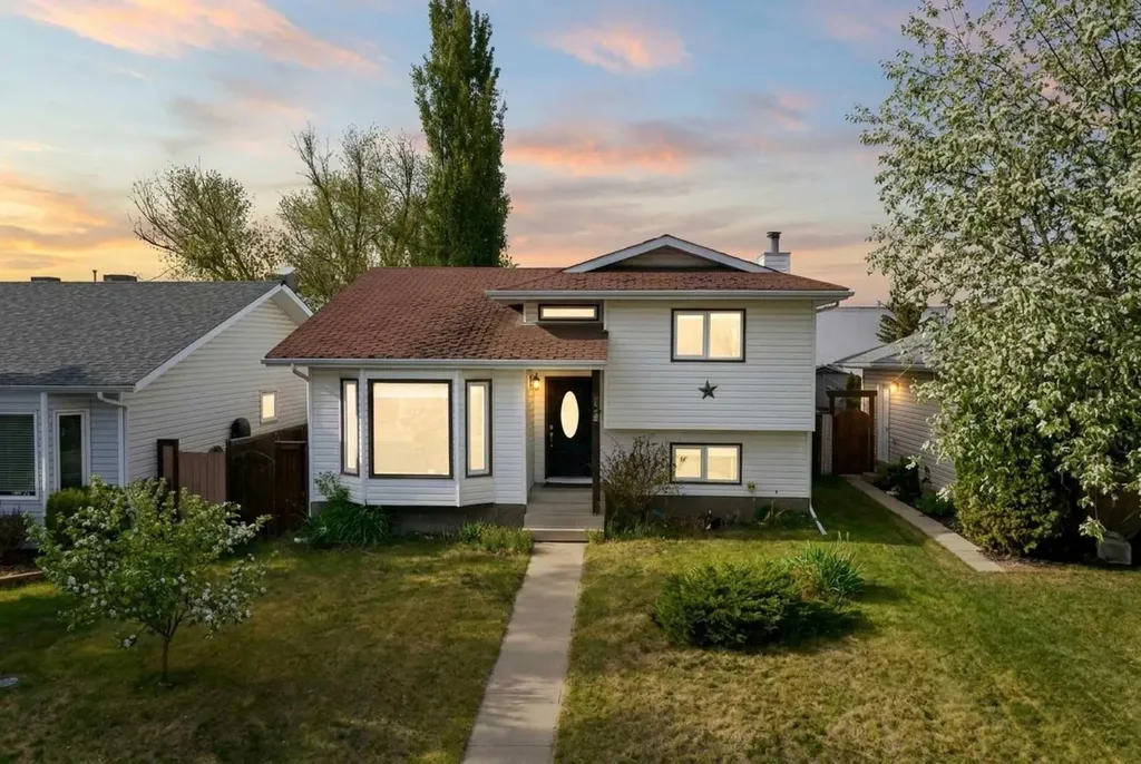 76 Dixon Crescent Red Deer AB T4R 2H5