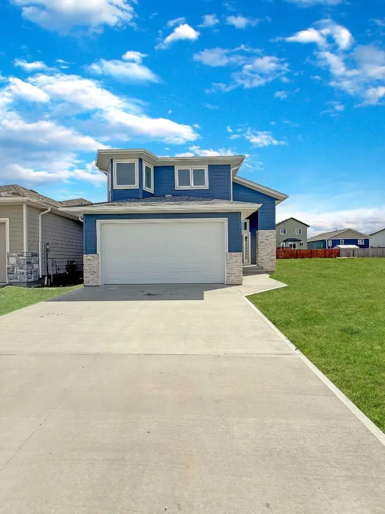 236 Greenwood Road Coalhurst AB T0L 0V2