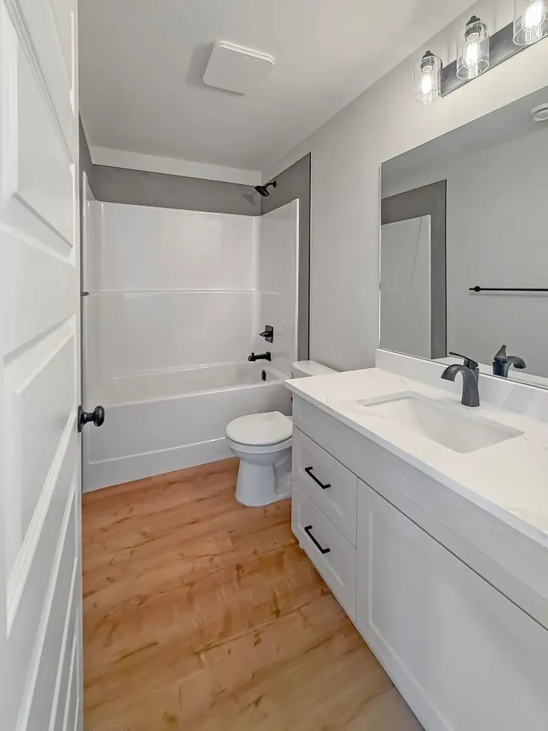 236 Greenwood Road Coalhurst AB T0L 0V2