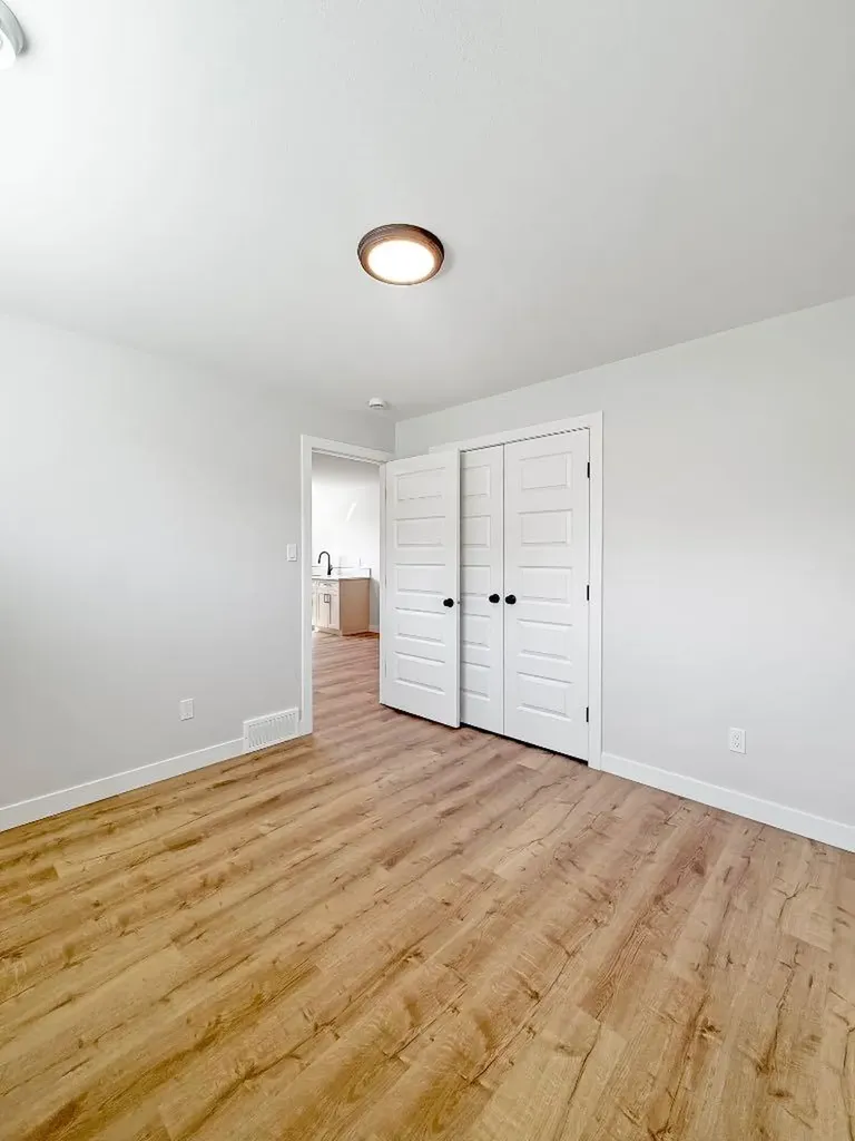 236 Greenwood Road Coalhurst AB T0L 0V2