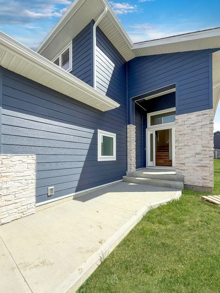 236 Greenwood Road Coalhurst AB T0L 0V2