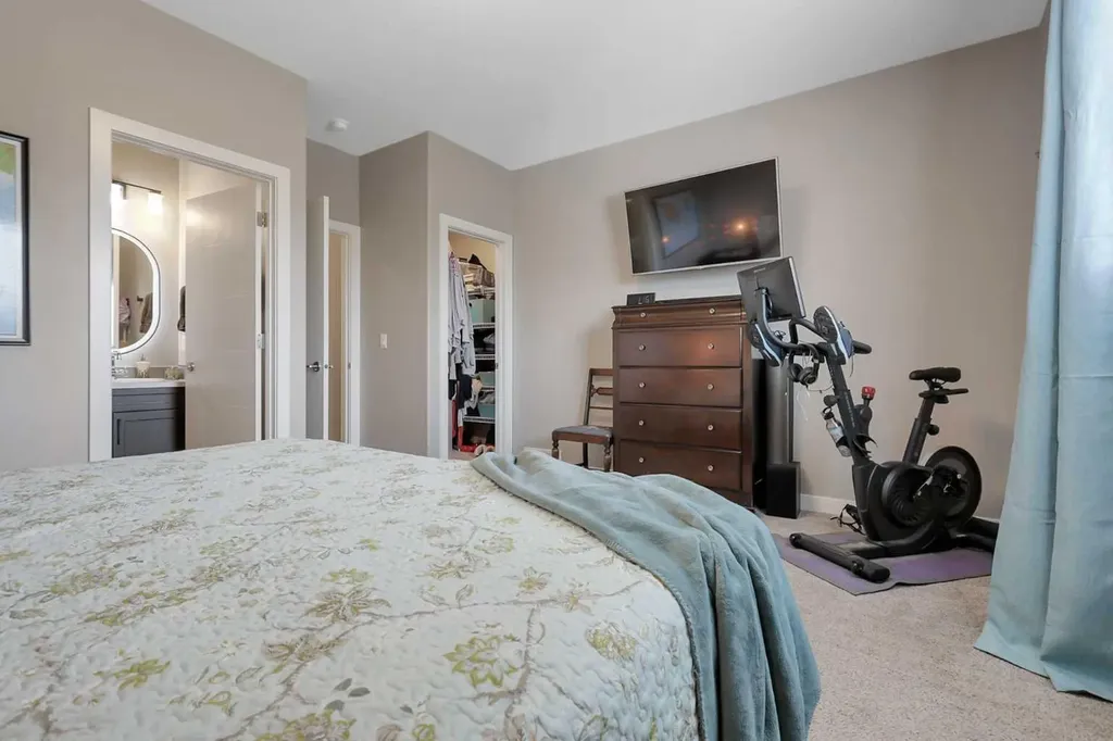 68 Windermere Close Red Deer AB T4N 2J8