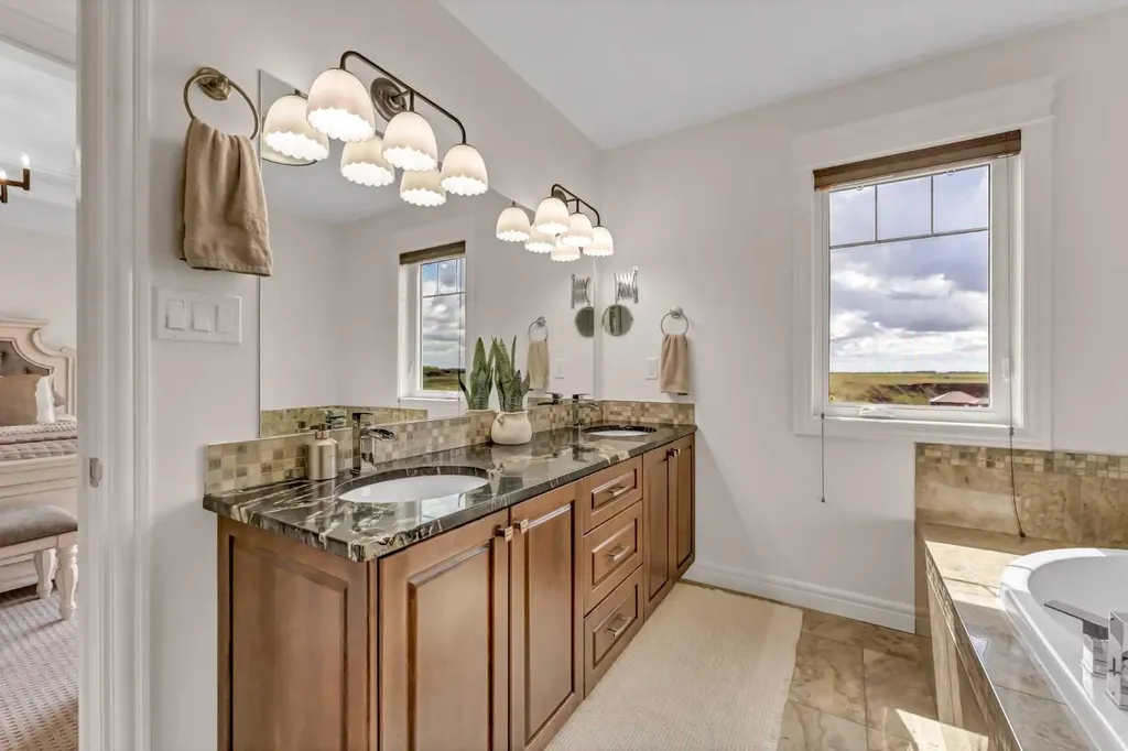 242 Desert Blume Drive Desert Blume AB T1B 0H6
