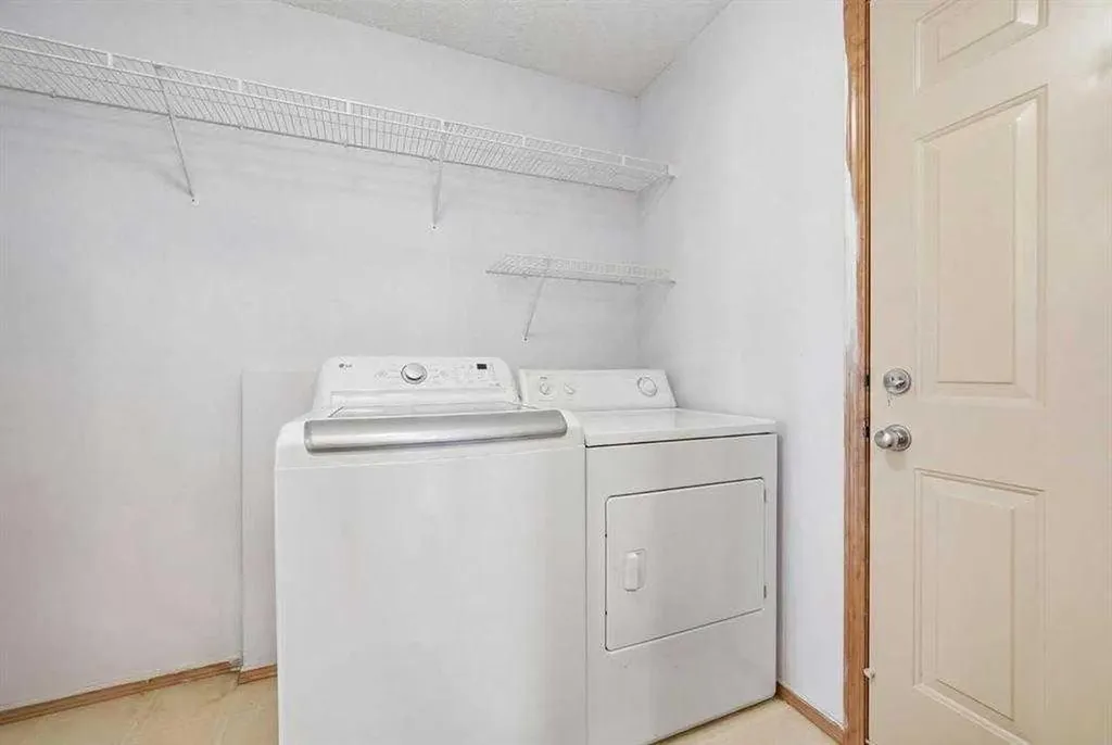 62 New Brighton Circle SE Calgary AB T2Z 4B3