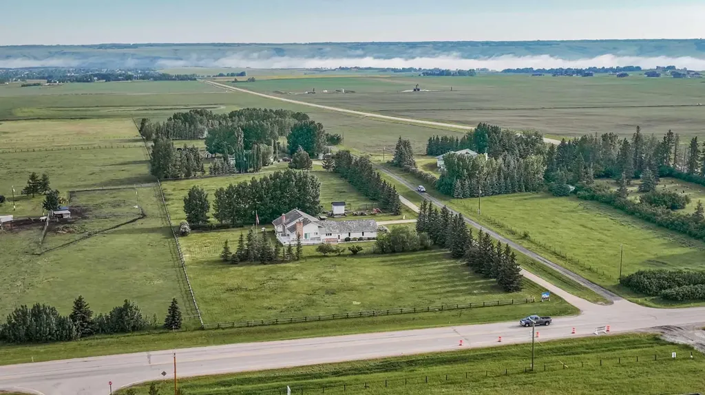 33022 Township Road 250 Rural Rocky View County AB T3Z 1L9