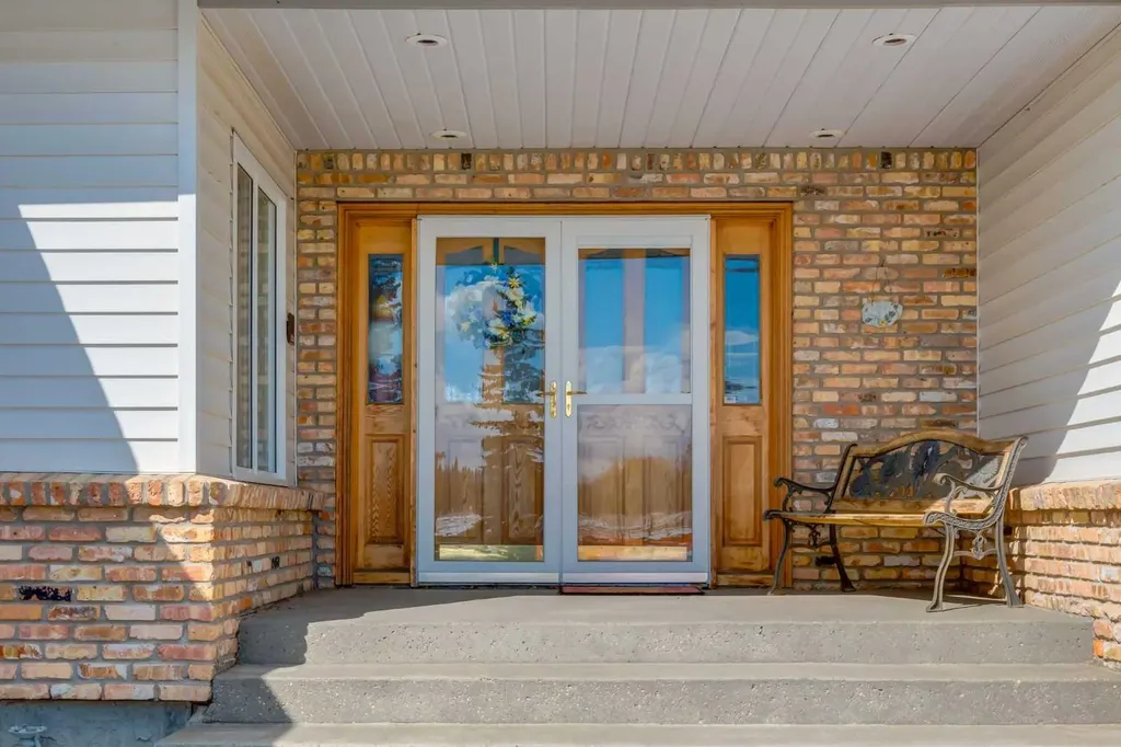 33022 Township Road 250 Rural Rocky View County AB T3Z 1L9