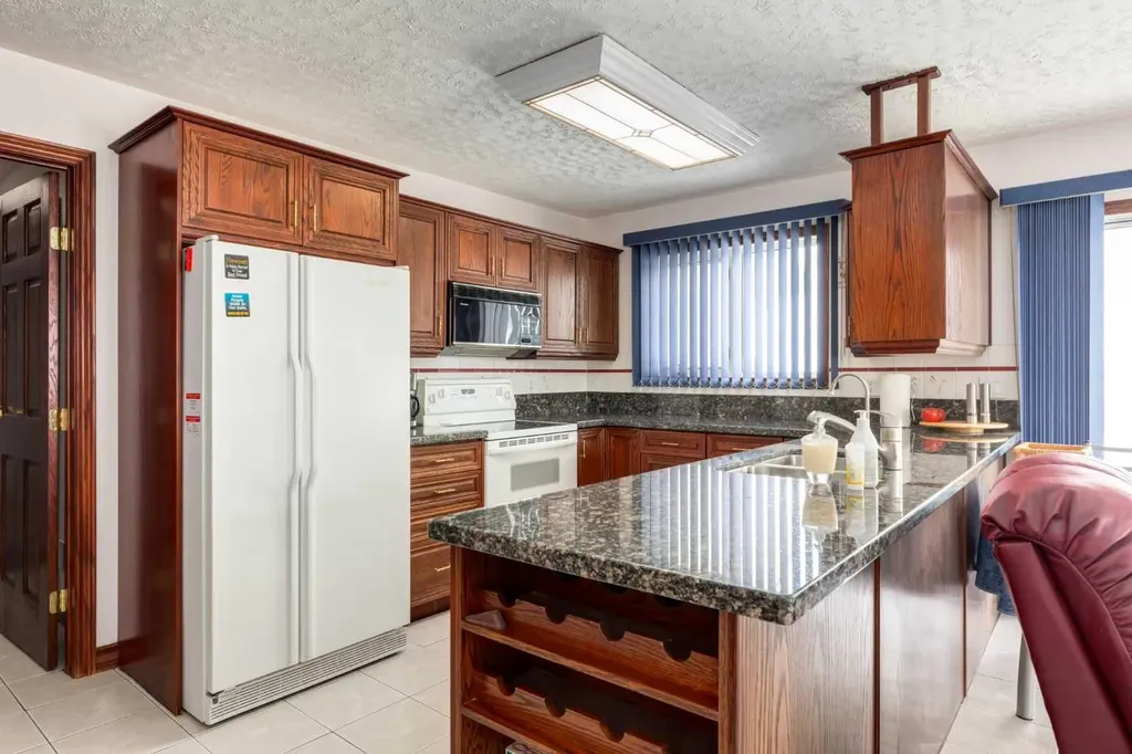 33022 Township Road 250 Rural Rocky View County AB T3Z 1L9