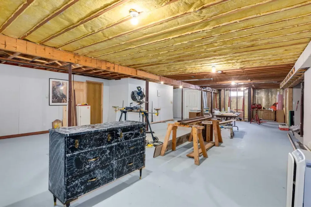 33022 Township Road 250 Rural Rocky View County AB T3Z 1L9