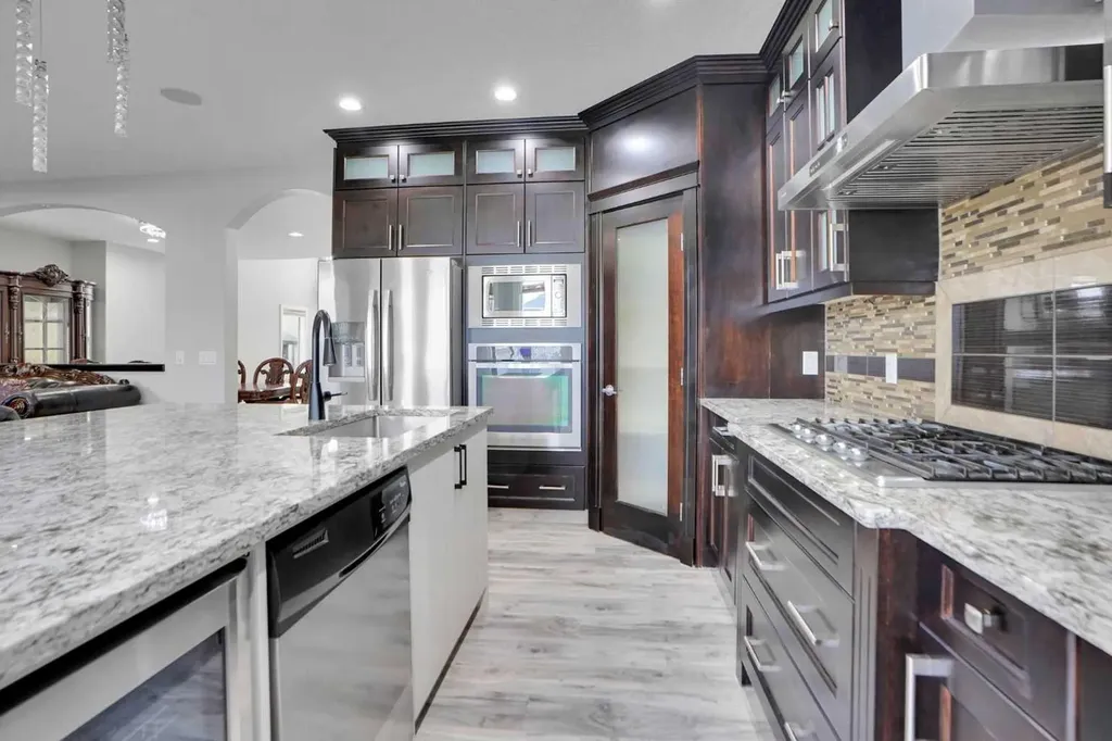 265 Saddlelake Drive NE Calgary AB T3J 0N8
