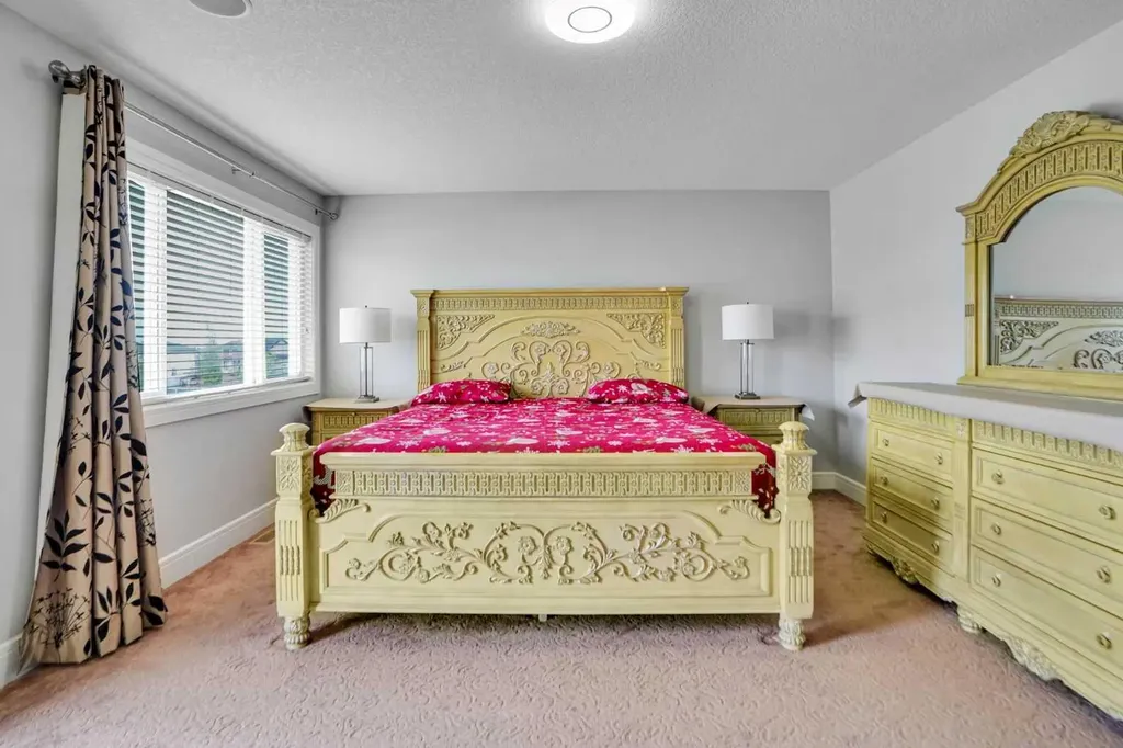 265 Saddlelake Drive NE Calgary AB T3J 0N8