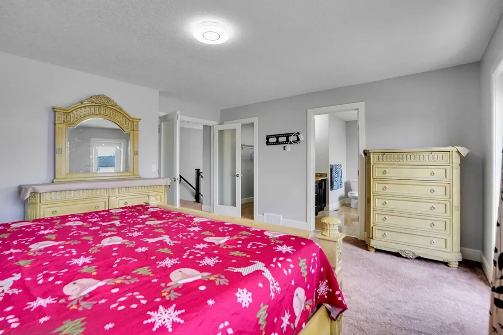 265 Saddlelake Drive NE Calgary AB T3J 0N8