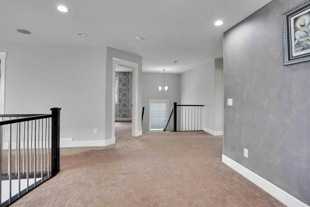265 Saddlelake Drive NE Calgary AB T3J 0N8