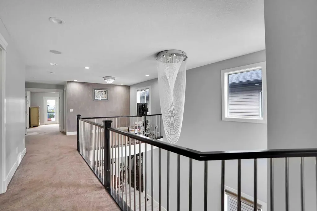 265 Saddlelake Drive NE Calgary AB T3J 0N8