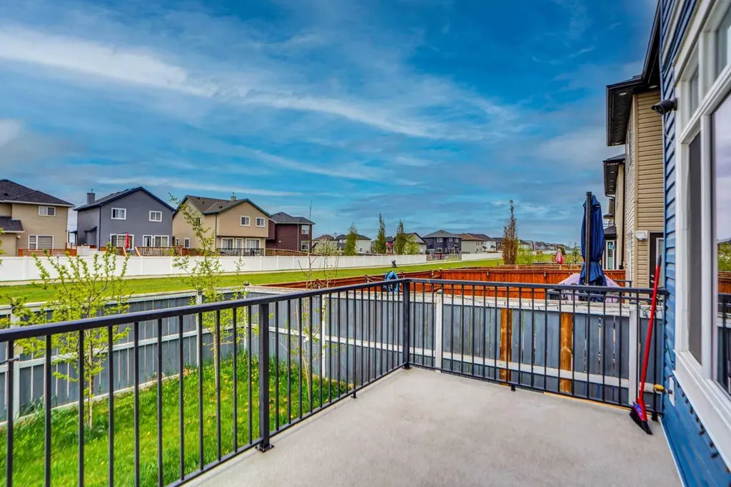 265 Saddlelake Drive NE Calgary AB T3J 0N8