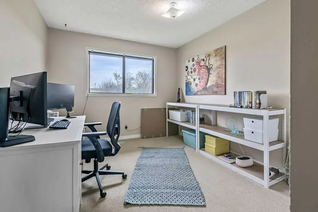 42239 Weedon Trail Rural Rocky View County AB T4C 3A2