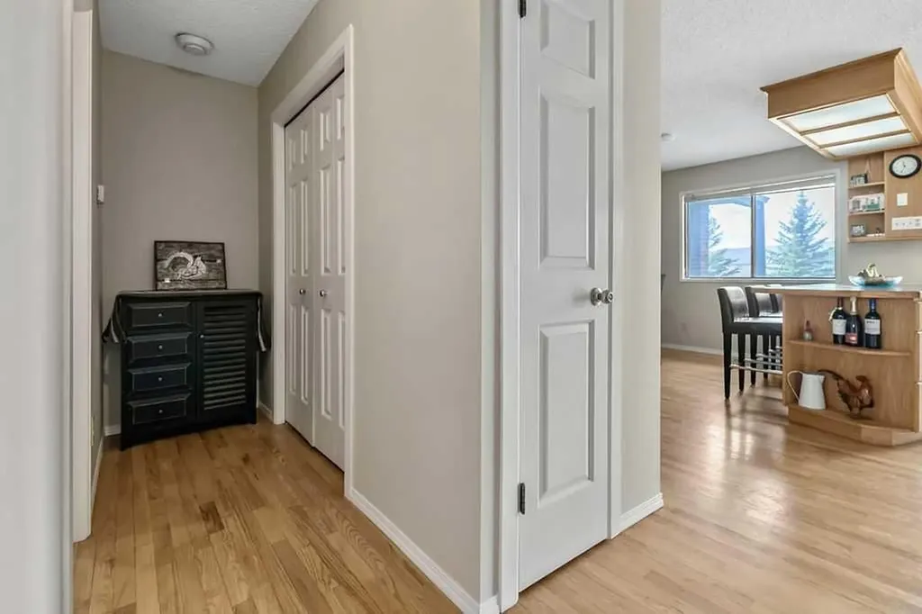 42239 Weedon Trail Rural Rocky View County AB T4C 3A2