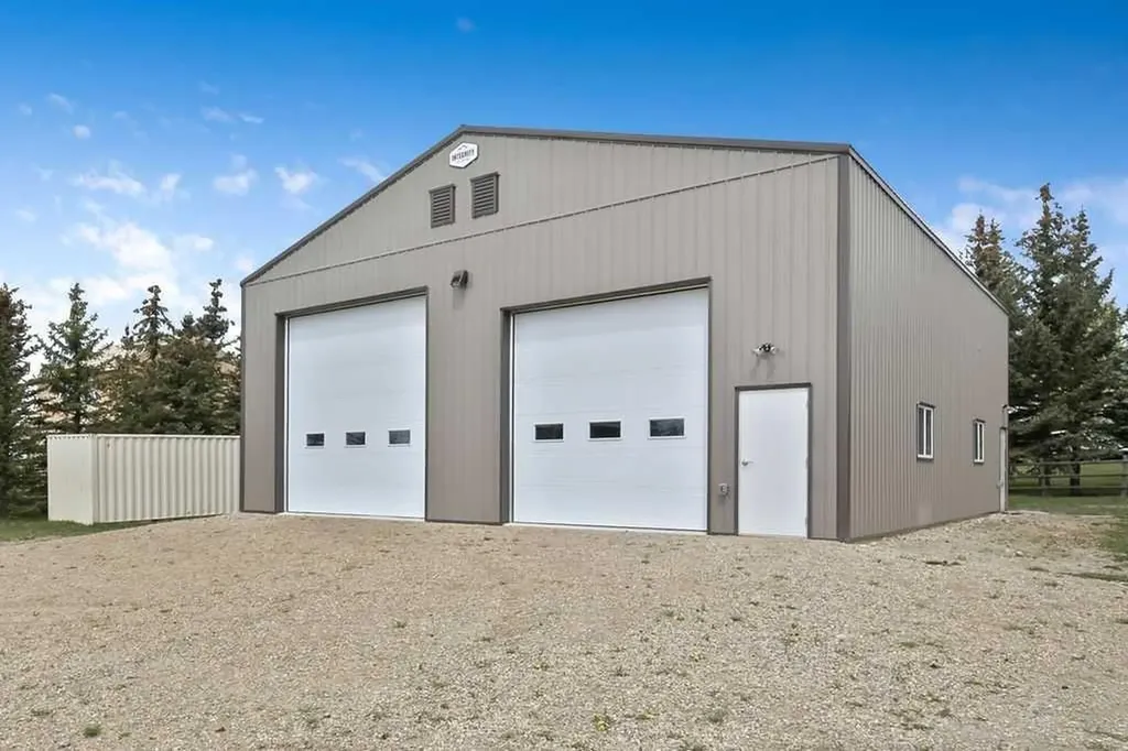 42239 Weedon Trail Rural Rocky View County AB T4C 3A2
