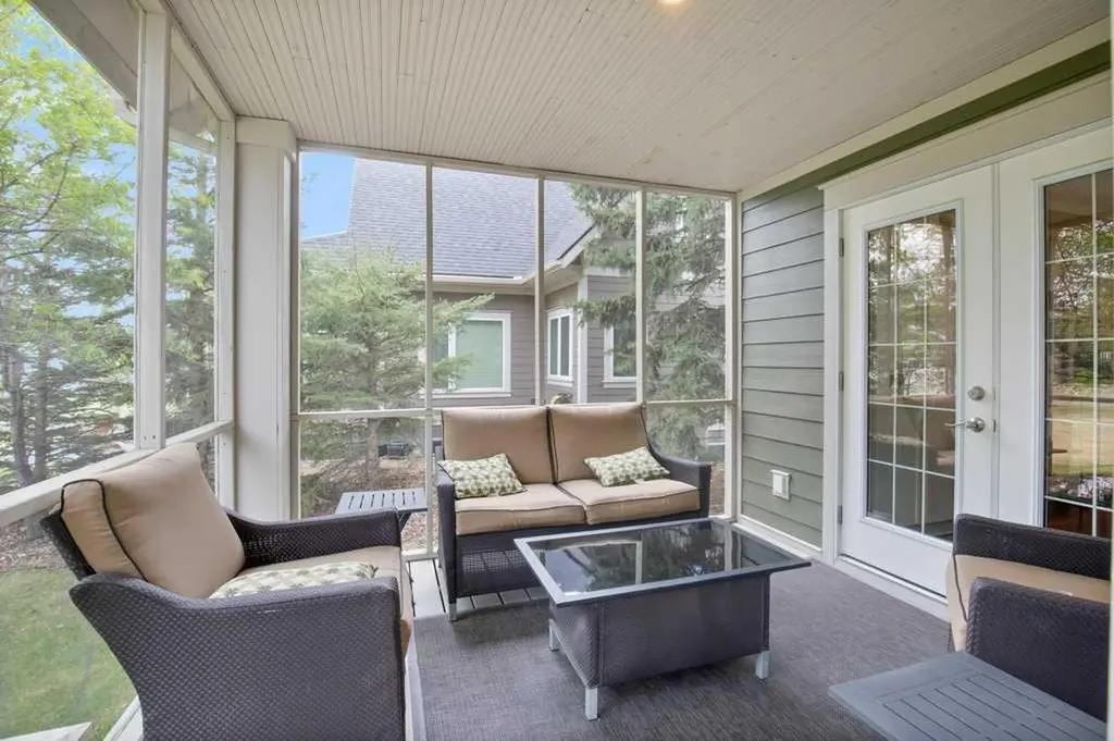 241 Canal Street Rural Ponoka County AB T4L 2N3