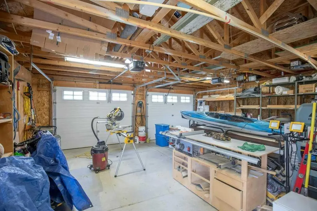 241 Canal Street Rural Ponoka County AB T4L 2N3