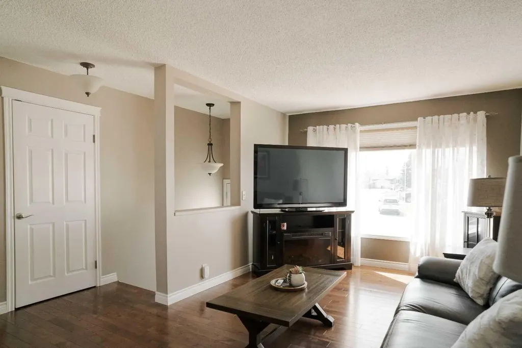 170 Fullerton Drive Fort Mcmurray AB T9K 1P8