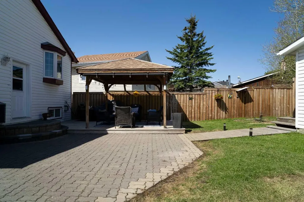 170 Fullerton Drive Fort Mcmurray AB T9K 1P8
