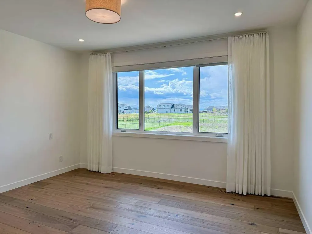 535 Green Haven View Rural Foothills County AB T1S 0R3