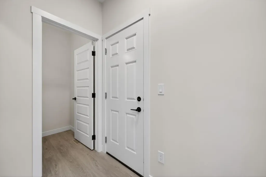1059 Bayview Crescent Airdrie AB T4B 5N8