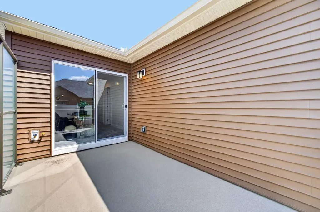 1059 Bayview Crescent Airdrie AB T4B 5N8
