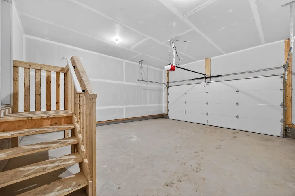 1059 Bayview Crescent Airdrie AB T4B 5N8
