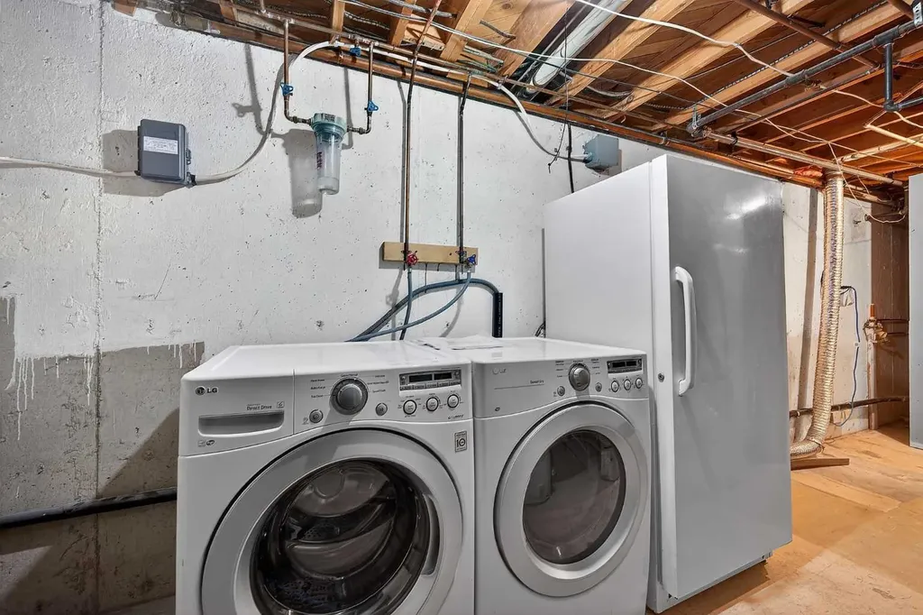 1203 34 Street SE Calgary AB T2A 0Z7