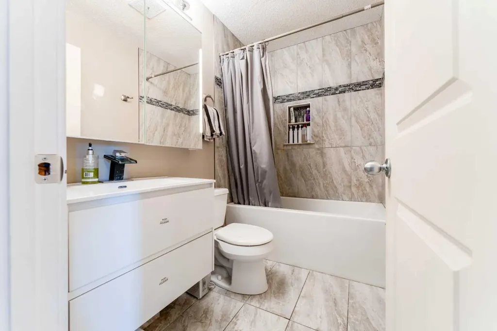 115 Maunsell Close NE Calgary AB T2E 7C1