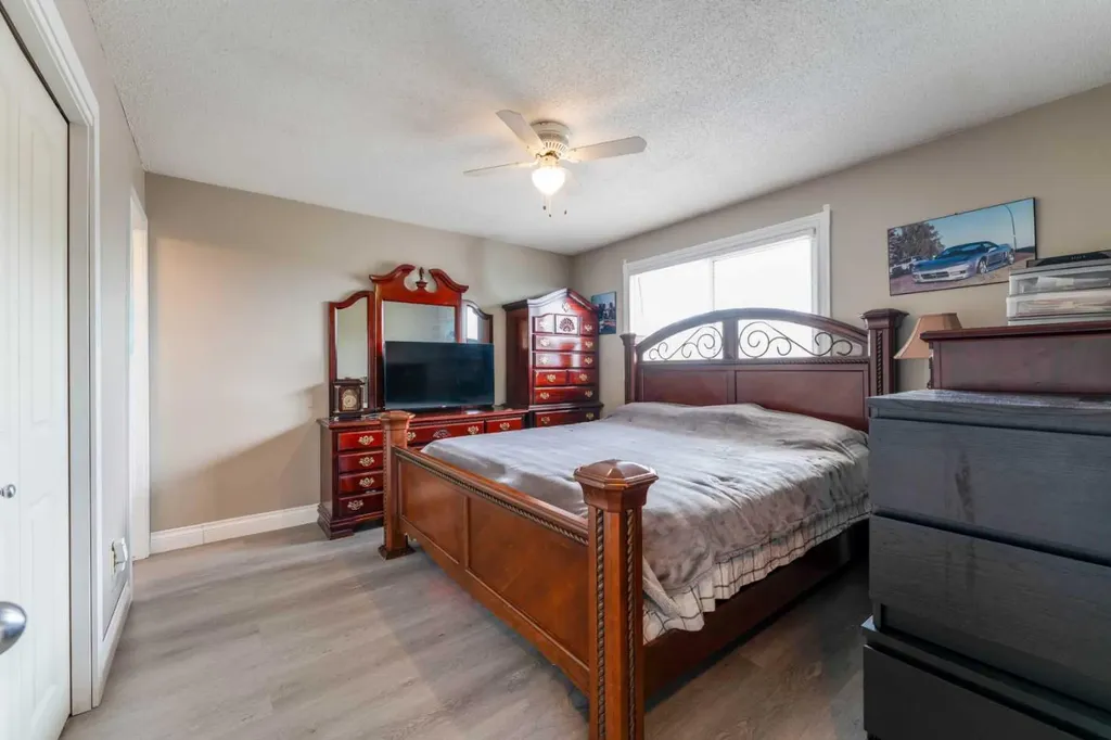 115 Maunsell Close NE Calgary AB T2E 7C1