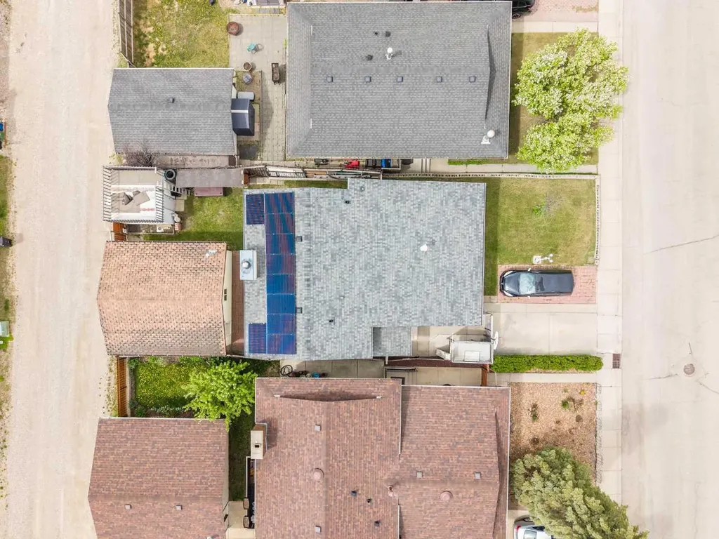 115 Maunsell Close NE Calgary AB T2E 7C1