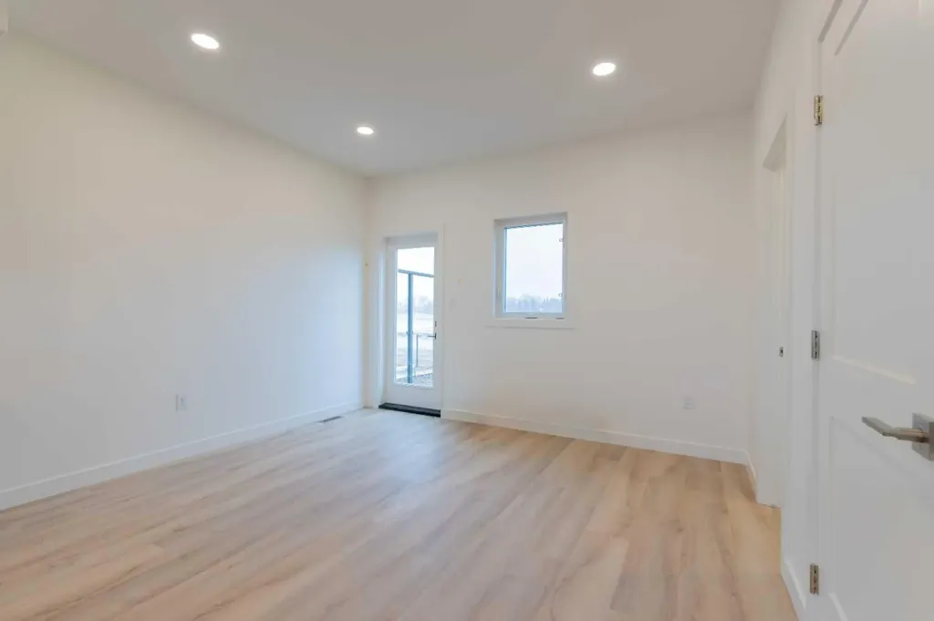 2803 16 Avenue Coaldale AB T1M 0G9