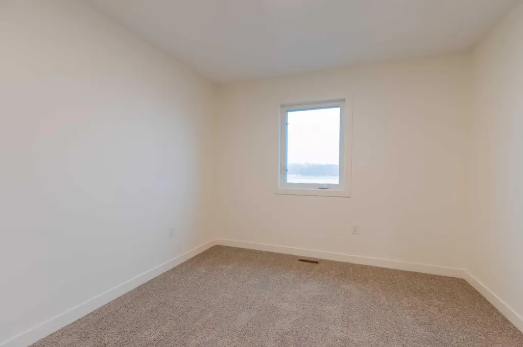 2803 16 Avenue Coaldale AB T1M 0G9