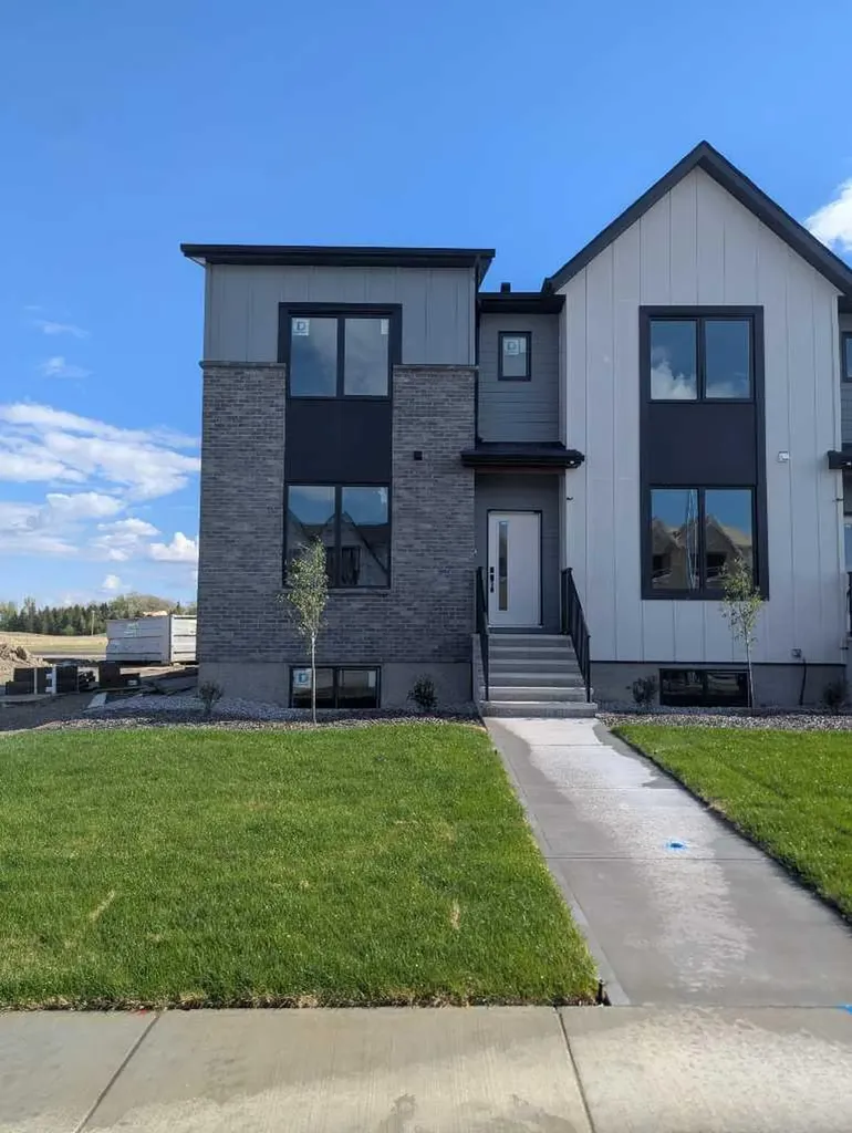 2803 16 Avenue Coaldale AB T1M 0G9