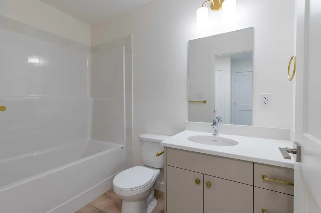 2803 16 Avenue Coaldale AB T1M 0G9