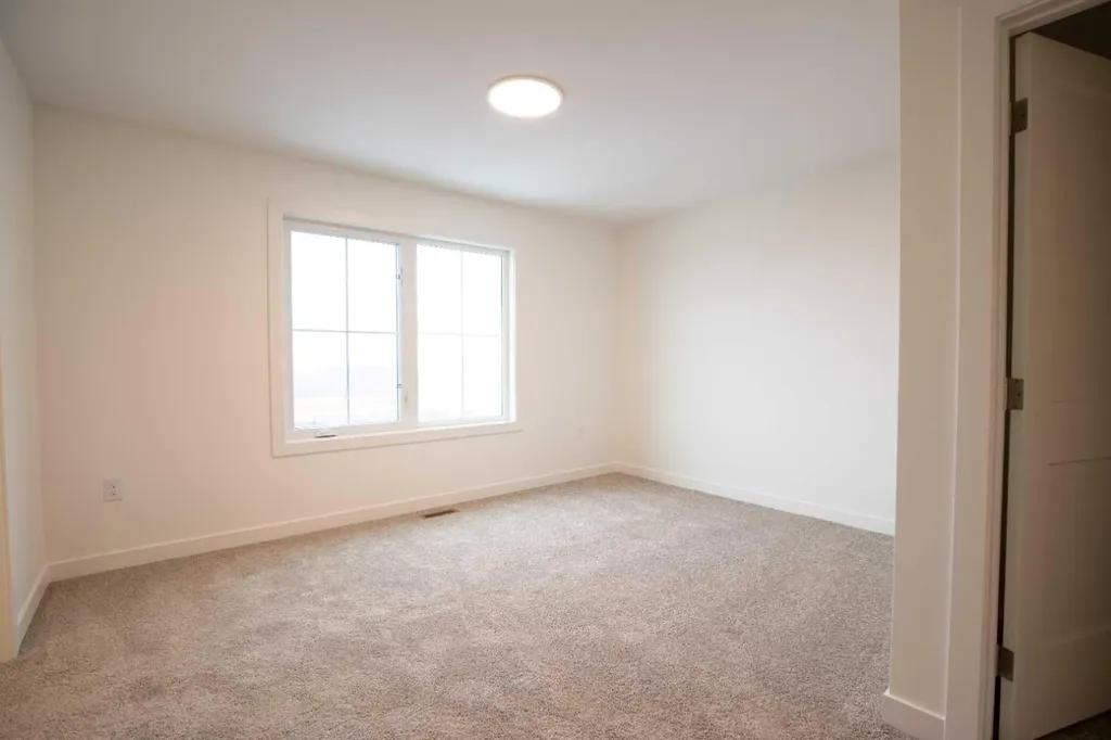 2803 16 Avenue Coaldale AB T1M 0G9