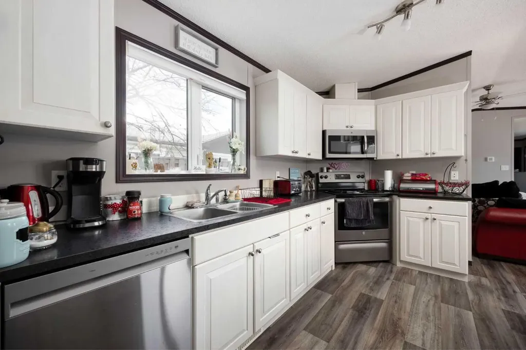 280 Clausen Crescent Fort Mcmurray AB T9K 2H6