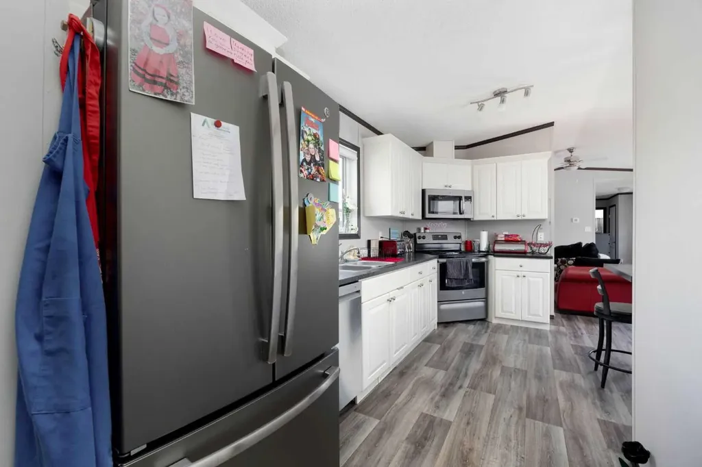 280 Clausen Crescent Fort Mcmurray AB T9K 2H6